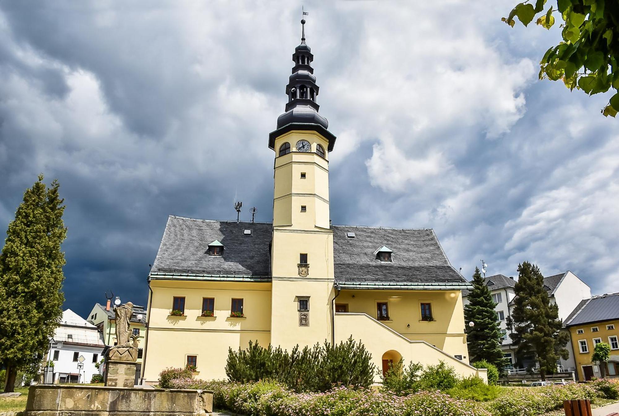 Penzion U Skoly Staré Město Екстериор снимка